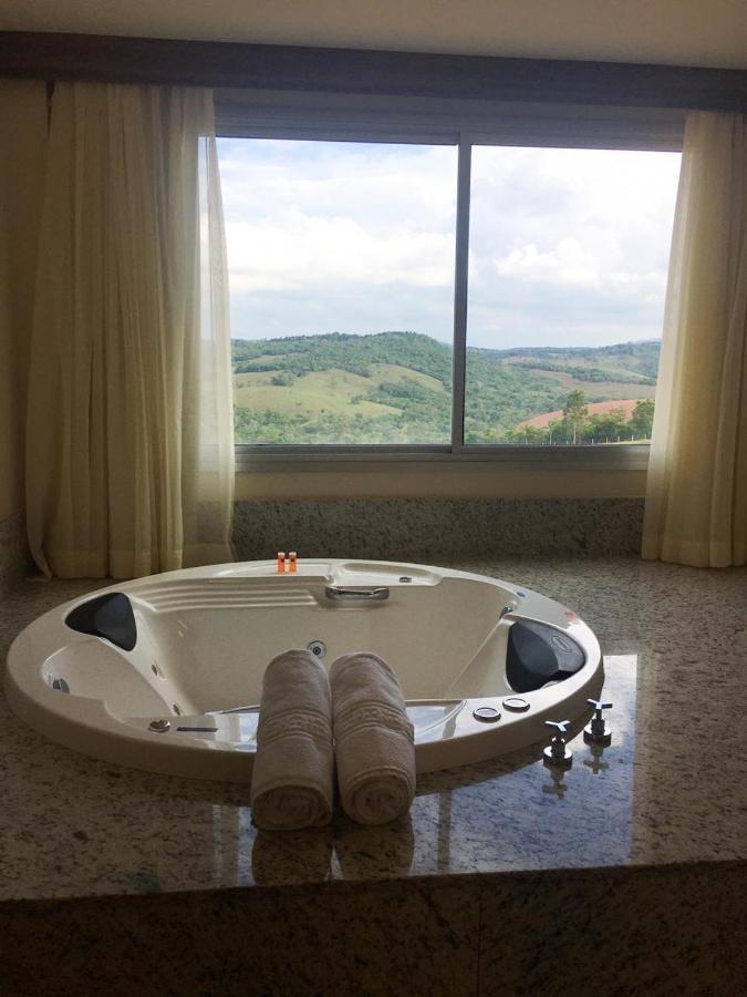 Hotel Mirante Sao Bras São Brás do Suaçuí Eksteriør billede