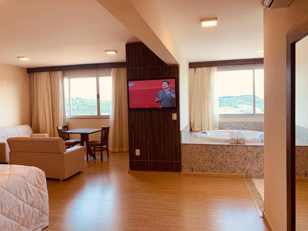 Hotel Mirante Sao Bras São Brás do Suaçuí Eksteriør billede