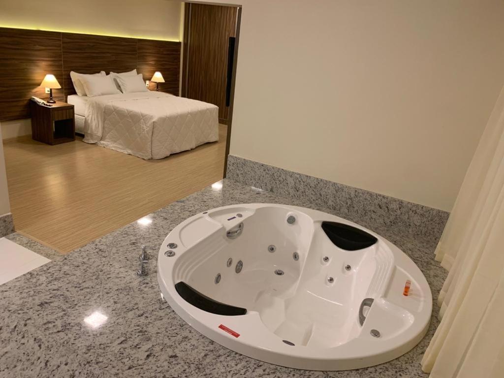 Hotel Mirante Sao Bras São Brás do Suaçuí Eksteriør billede